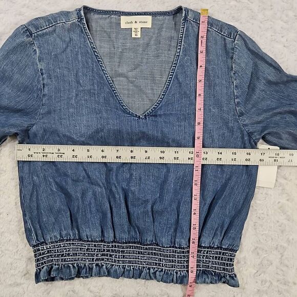 Cloth and stone by anthropologie Womens XS smocked waist blouse dark denim top - Picture 4 of 8